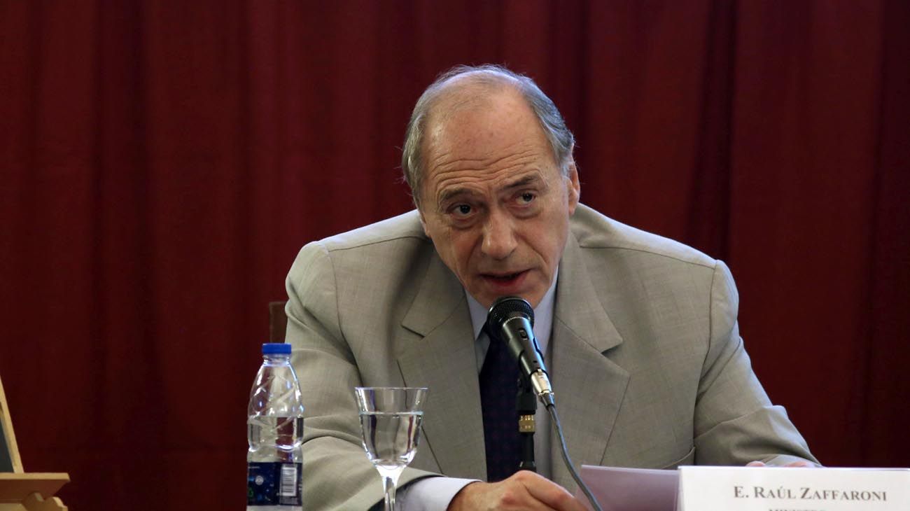 Presos políticos, indultos y amnistías