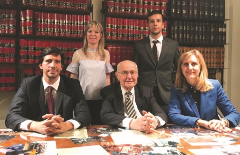 Estudio Jurídico Contable Juárez: defensores de empresas