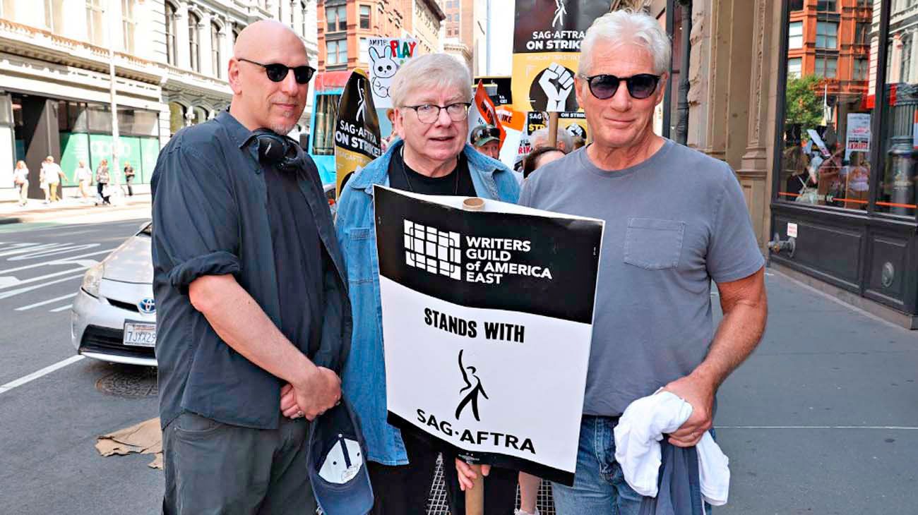 Richard Gere y Kevin Bacon apoyaron la huelga de Hollywood