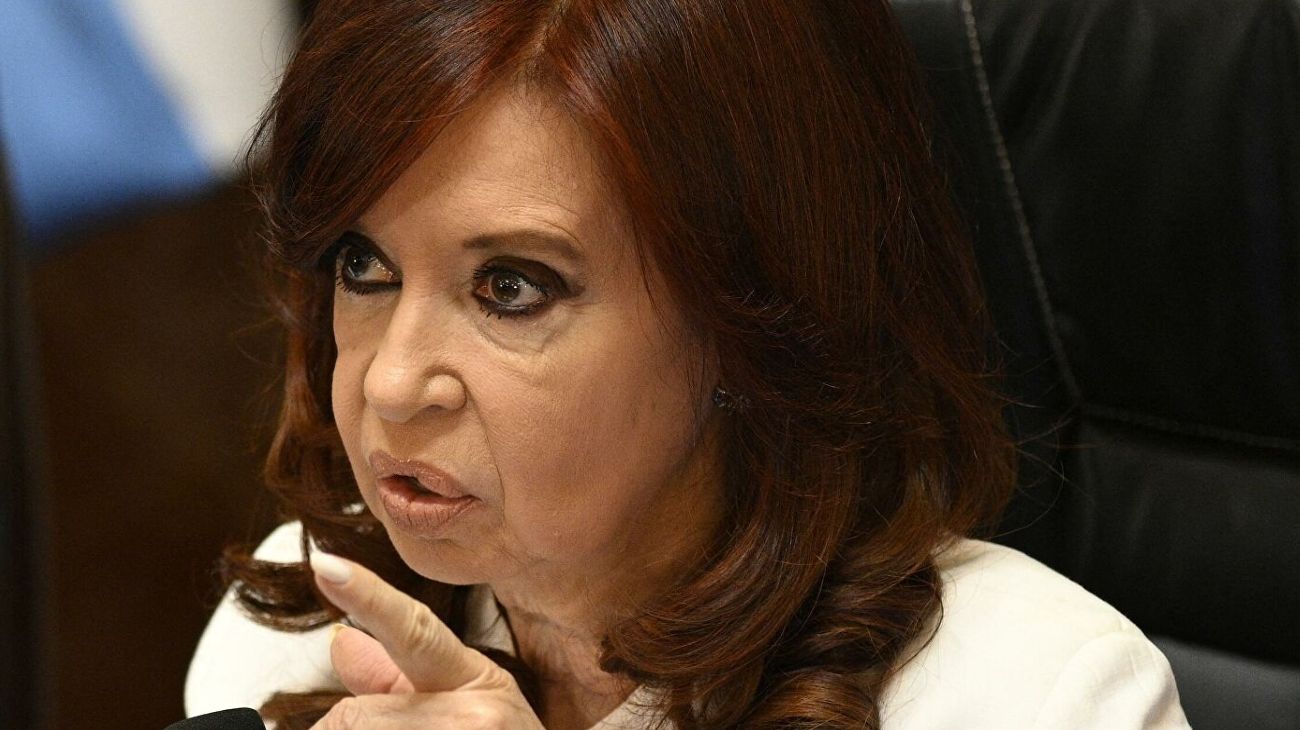 Arrepentidos de la causa "Cuadernos" declararán en el juicio contra Cristina Kirchner por la obra pública