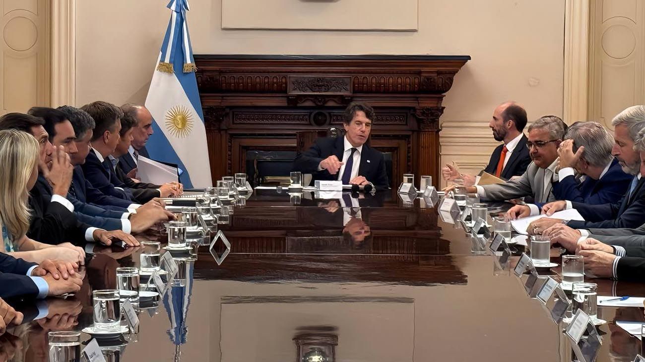 El Gobierno aclaró que no recorta fondos pero hay desconfianza en las provincias
