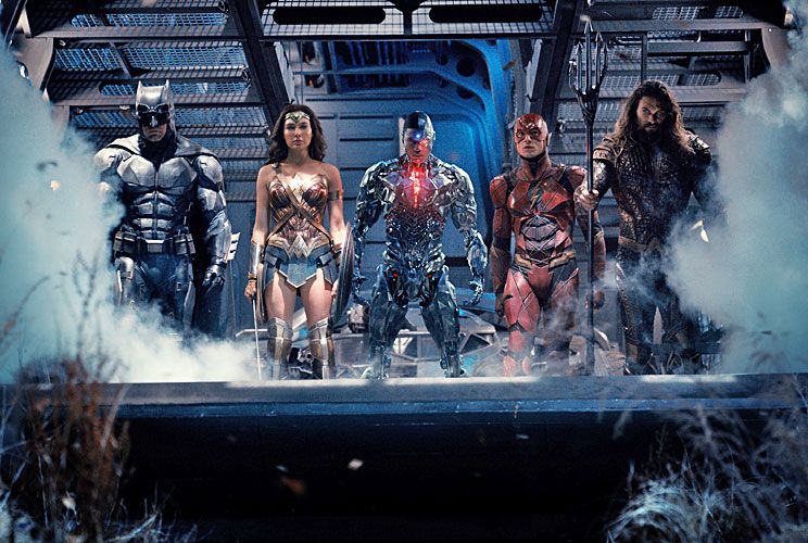 Los héroes en calzas sean unidos