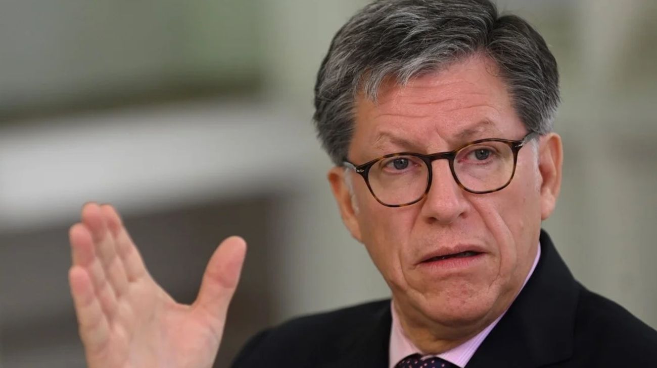Human Rights Watch sobre la Vacunación VIP: "El orden de acceso a la vacuna debe ser trasparente"