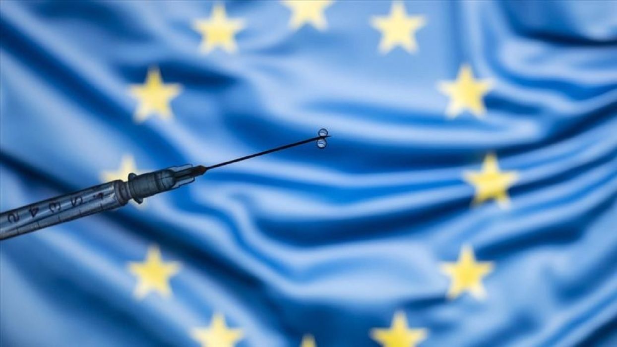 Más restricciones en Europa podrían bloquear la exportación de vacunas