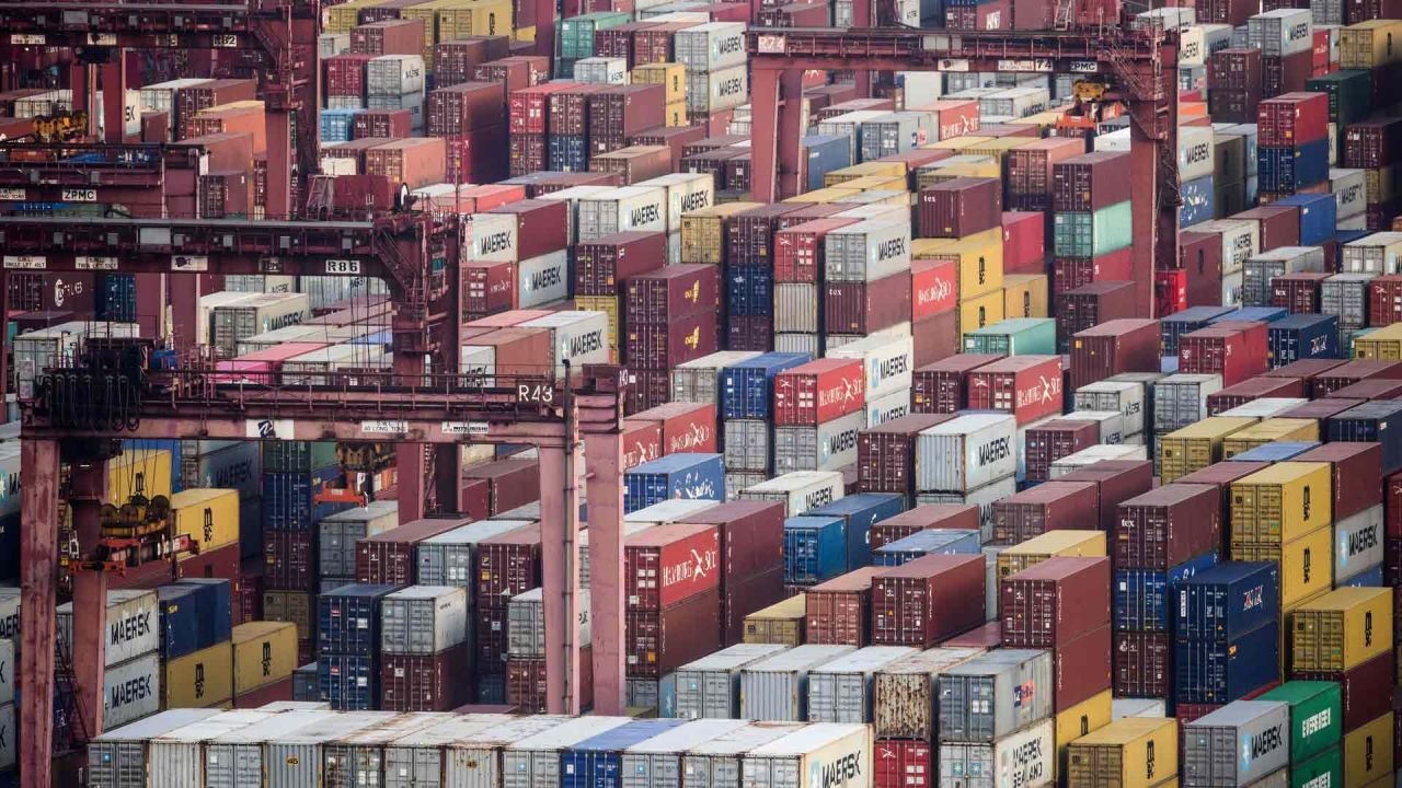 Pymes y los problemas de no poder importar: faltan desde anilinas hasta protectores solares