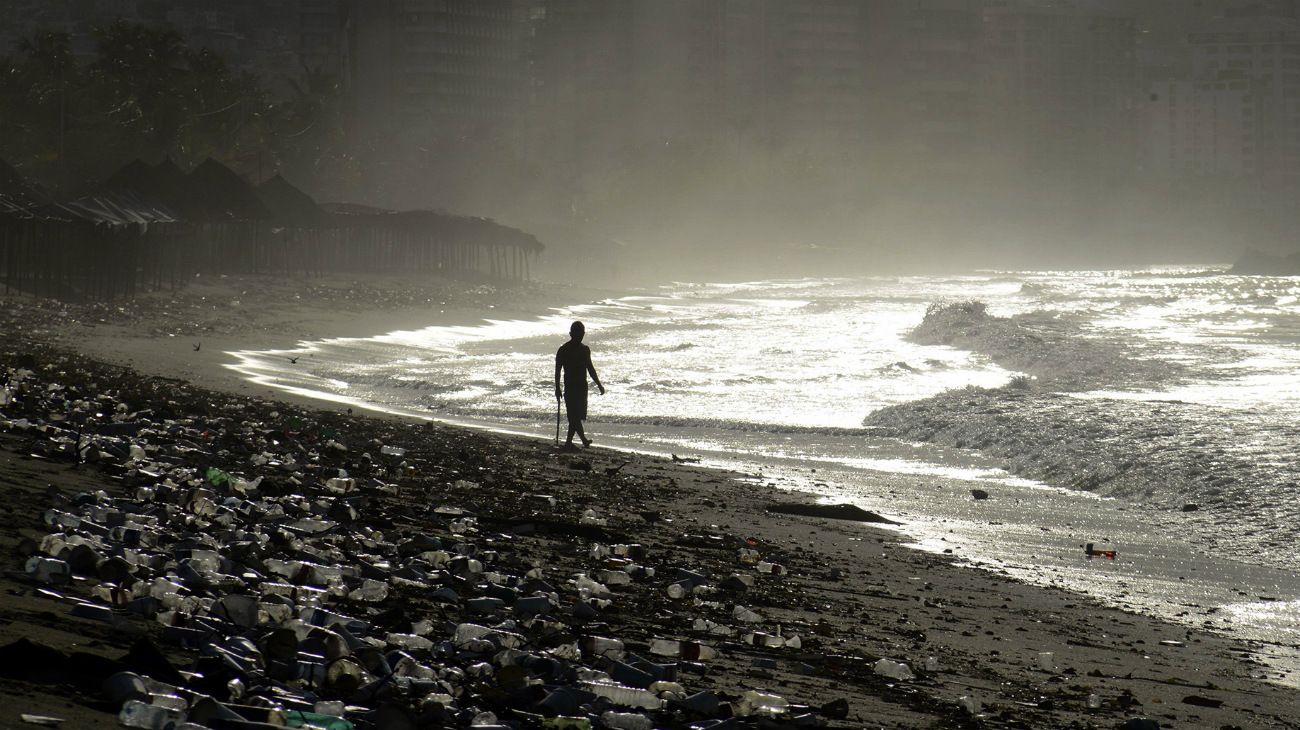 La contaminación plástica en los océanos se triplicará para el año 2040