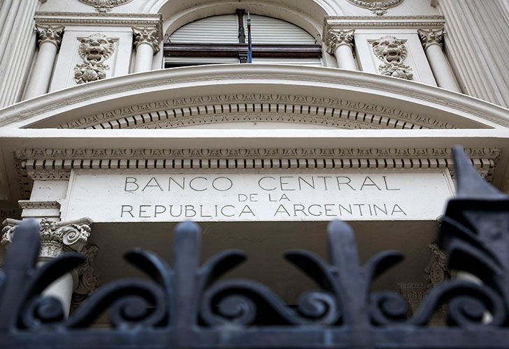Expectativa por el multimillonario vencimiento de bonos Lebacs
