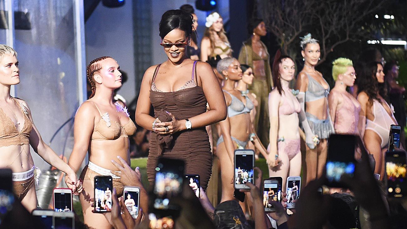 Rihanna presentó su colección y su desfile fue el más “inclusivo”