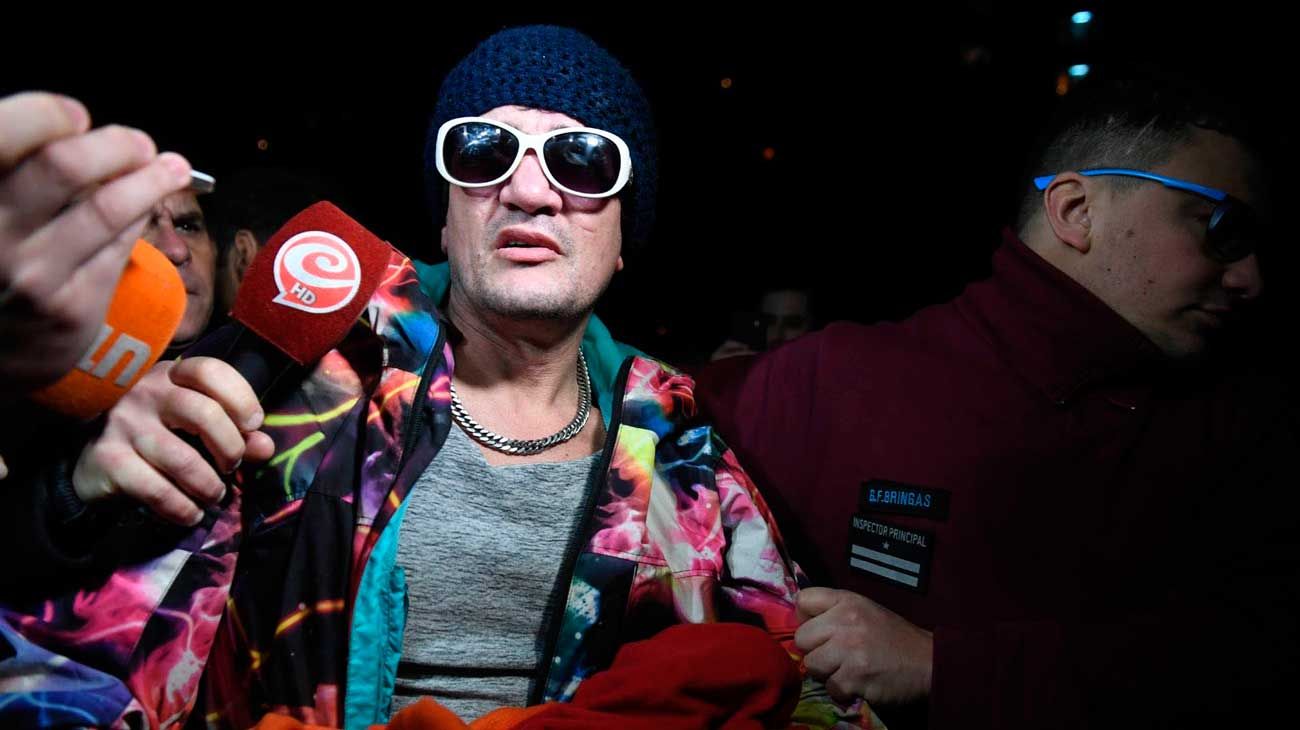 En el día su cumpleaños 50, a "Pity" Álvarez le dieron prisión domiciliaria y fecha para su juicio por homicidio