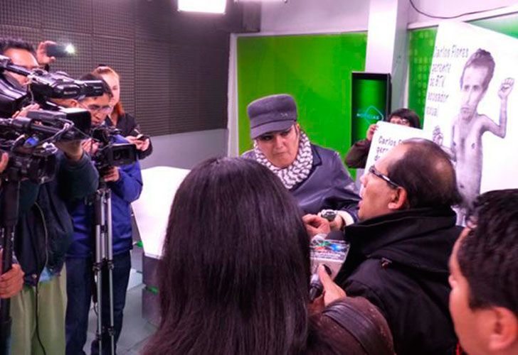 Grupo feminista irrumpió en la TV boliviana: "Basta de acoso sexual"