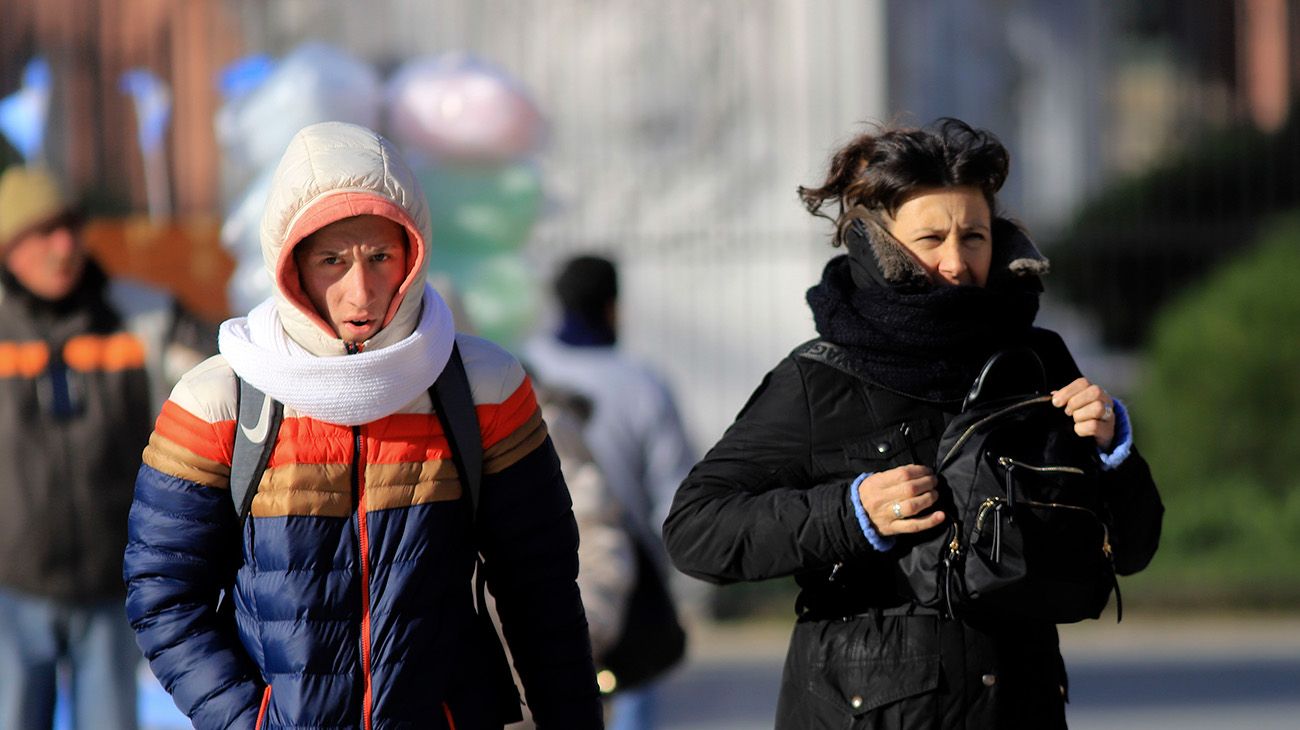 Clima: el SMN emitió un alerta naranja por la ciclogénesis que afectará a la provincia de Buenos Aires