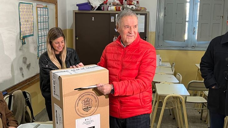 Schiaretti pidió a los cordobeses que "ejerzan su derecho a votar"