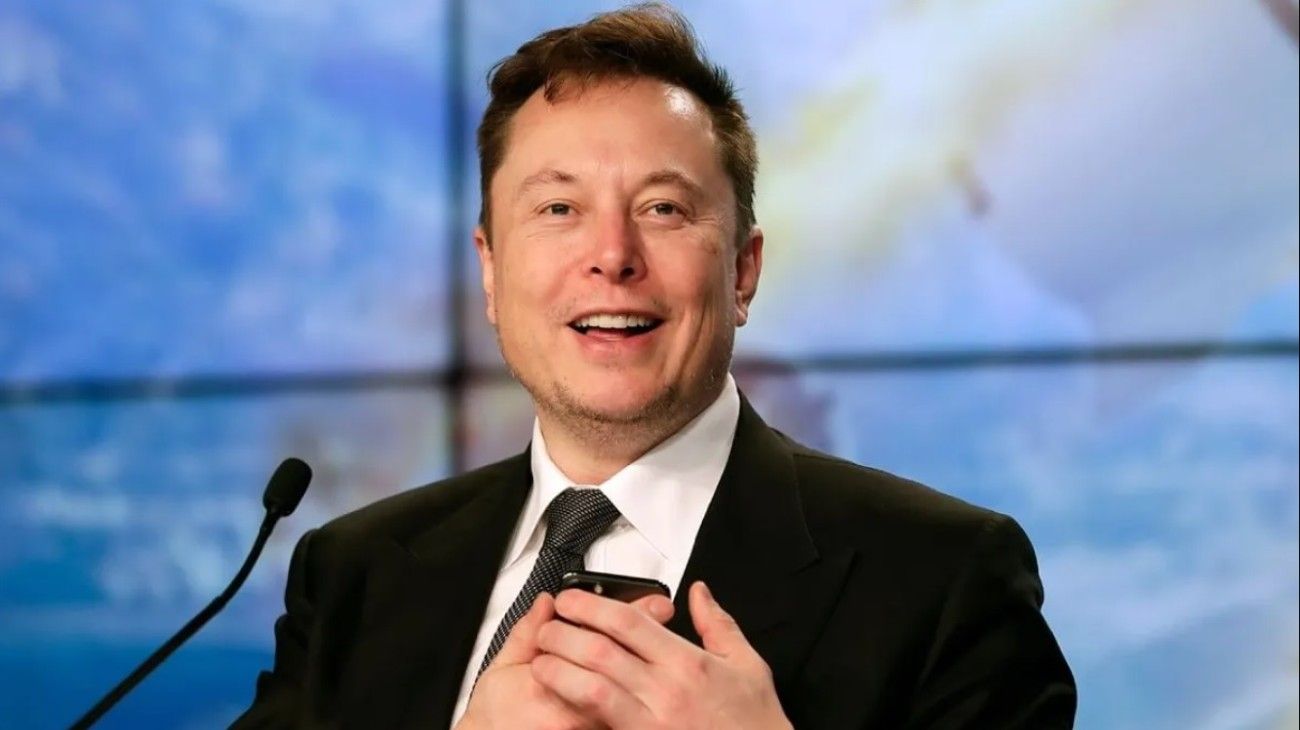 Elon Musk podría renunciar como jefe de Twitter por una encuesta