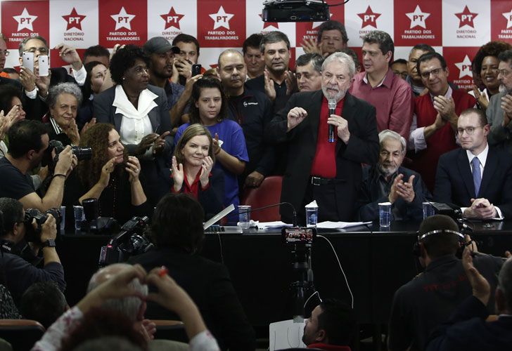 Duros, implacables y apolíticos: los jueces que juzgarán a Lula
