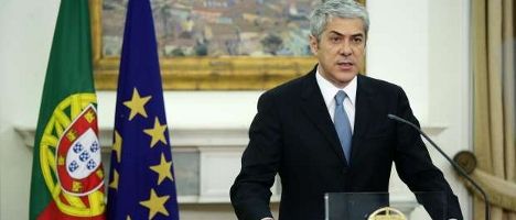 Portugal pide un salvavidas financiero a la UE