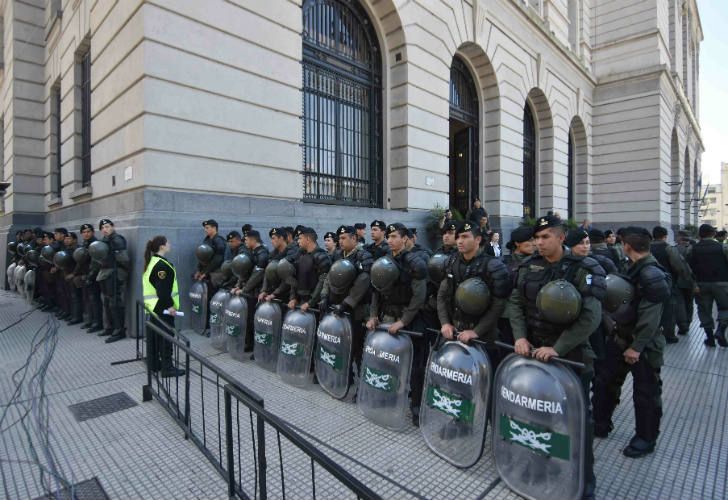 Cómo fue el operativo oficial para evitar un piquete frente al Centro Cultural Kirchner