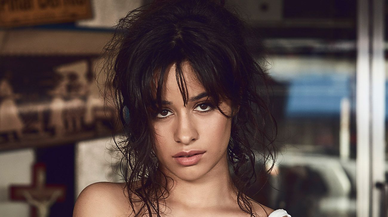 Camila Cabello en el DirecTV Arena