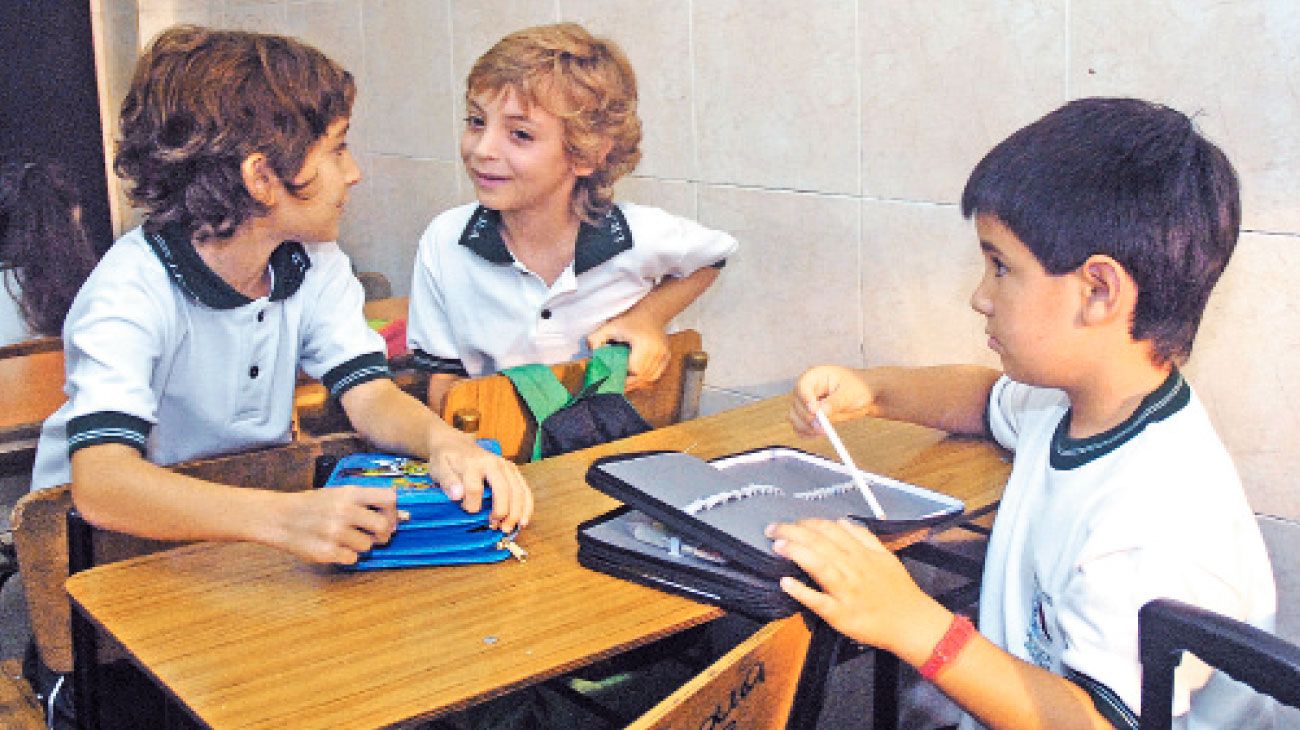Más de cien mil alumnos porteños se inscribieron en el programa de beneficios