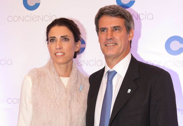 Prat Gay hizo su primera aparición pública con su novia