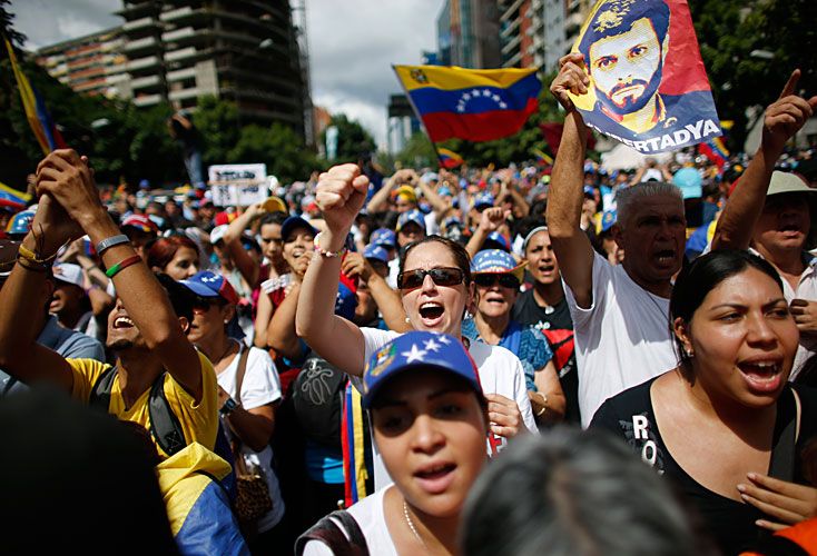 ‘Hora cero’ en Venezuela: la oposición vota su plebiscito