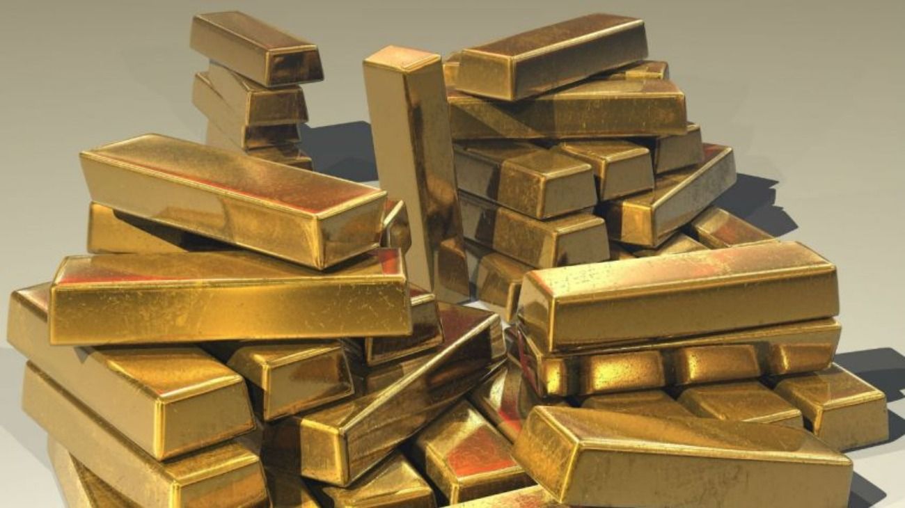 El oro repunta entre tensiones que reactivan demanda de refugios