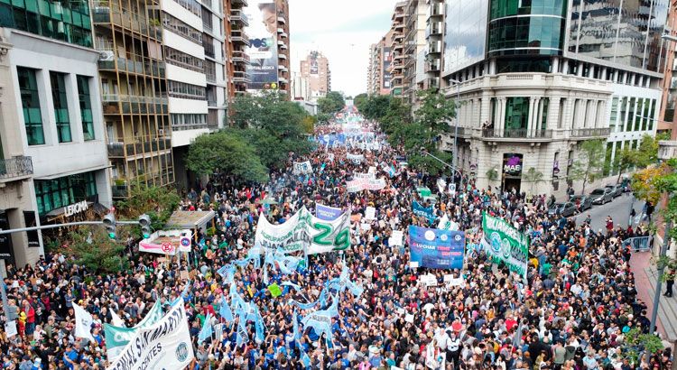 Marcha universitaria: qué dirigentes confirmaron su presencia y quiénes no estarán en Córdoba