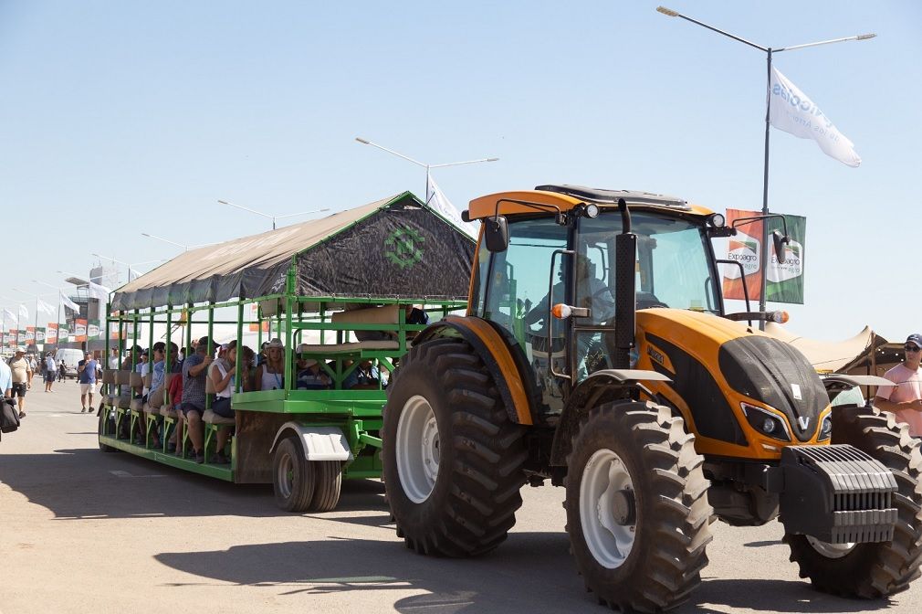 Expoagro: una cosechadora con Inteligencia Artificial revolucionó el evento