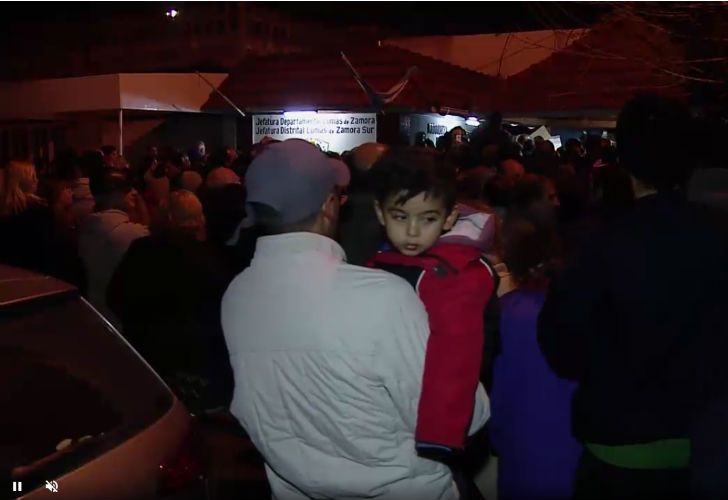 Temperley: marcha por seguridad tras el crimen de los jubilados