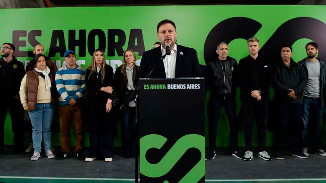 Vientos de tristeza y resignación en el bunker peronista de Leandro Santoro