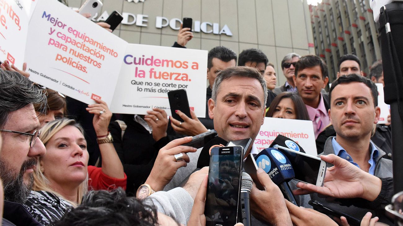El candidato radical Ramón Mestre reconoció el triunfo de Schiaretti