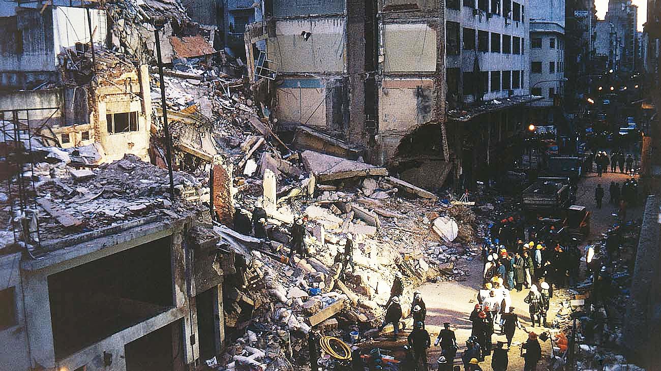 27 años sin respuestas