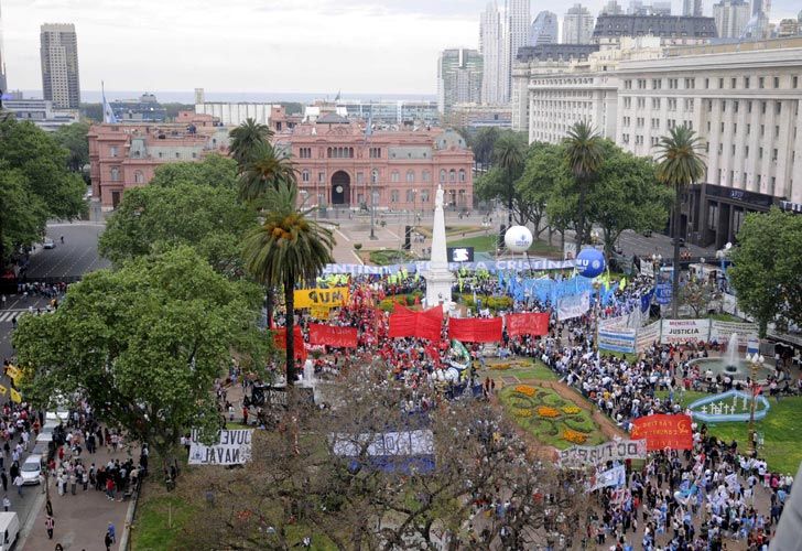 El peronismo K festejó en Plaza de Mayo el Día de la Lealtad a Cristina