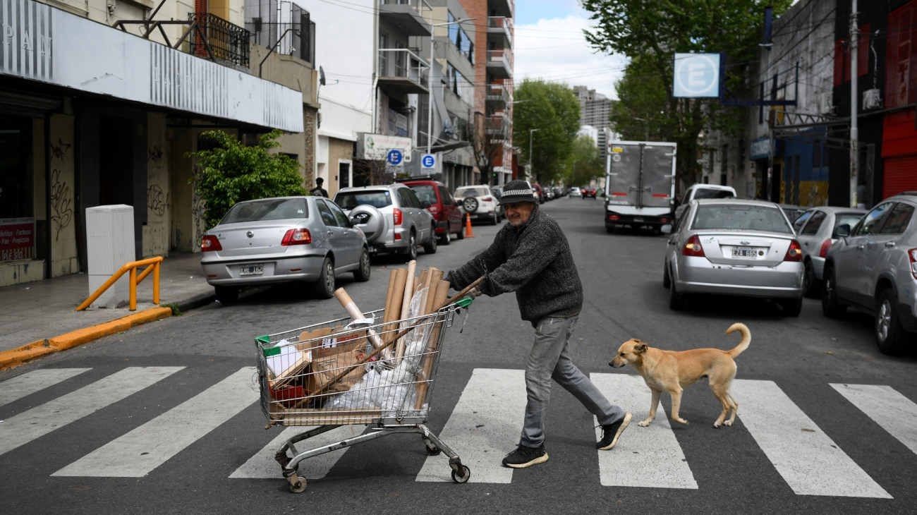 Para un economista, “esta suba de la pobreza en parte es transitoria”