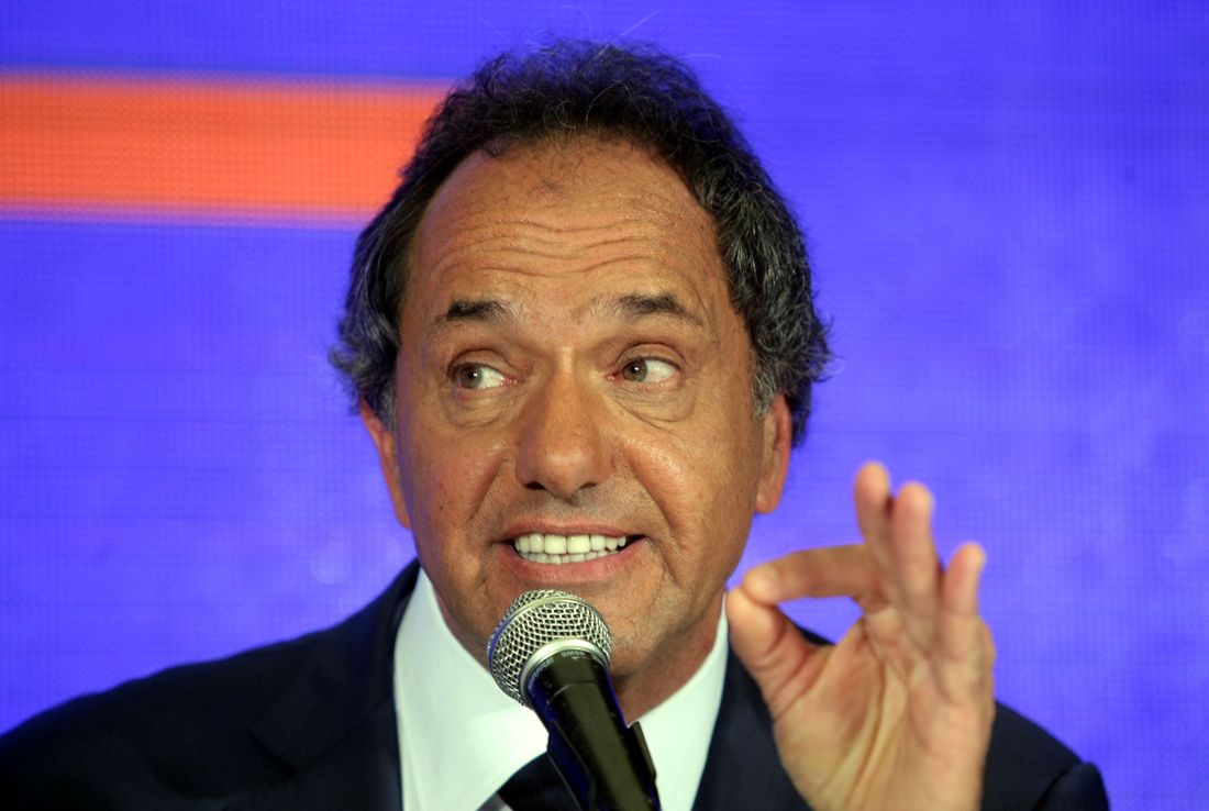 Scioli descartó bajarse: "Ni vale la pena contestar, mi vida es un testimonio de lucha"