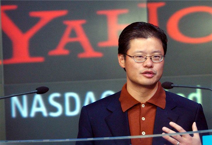 Renunció uno de los fundadores de Yahoo!