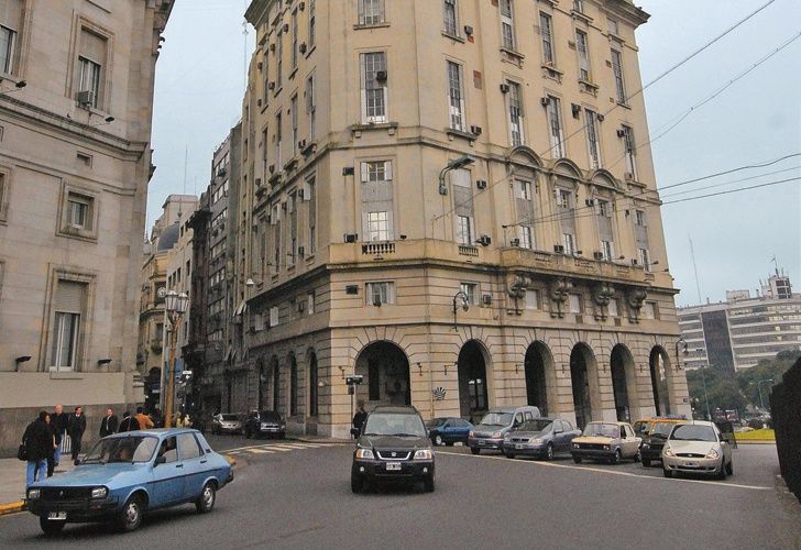 Intervenciones de teléfonos y reclutamiento de infiltradas