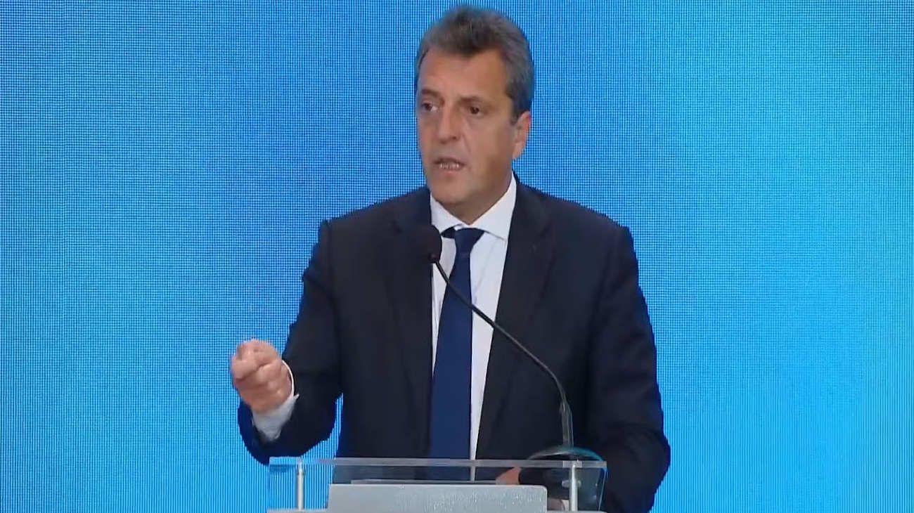 El Gobierno cierra filas detrás de Sergio Massa