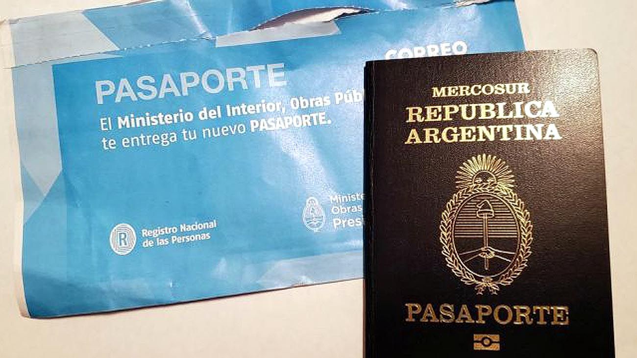 Más trabas para viajar: además de las cuotas, ahora el pasaporte cuesta más del doble
