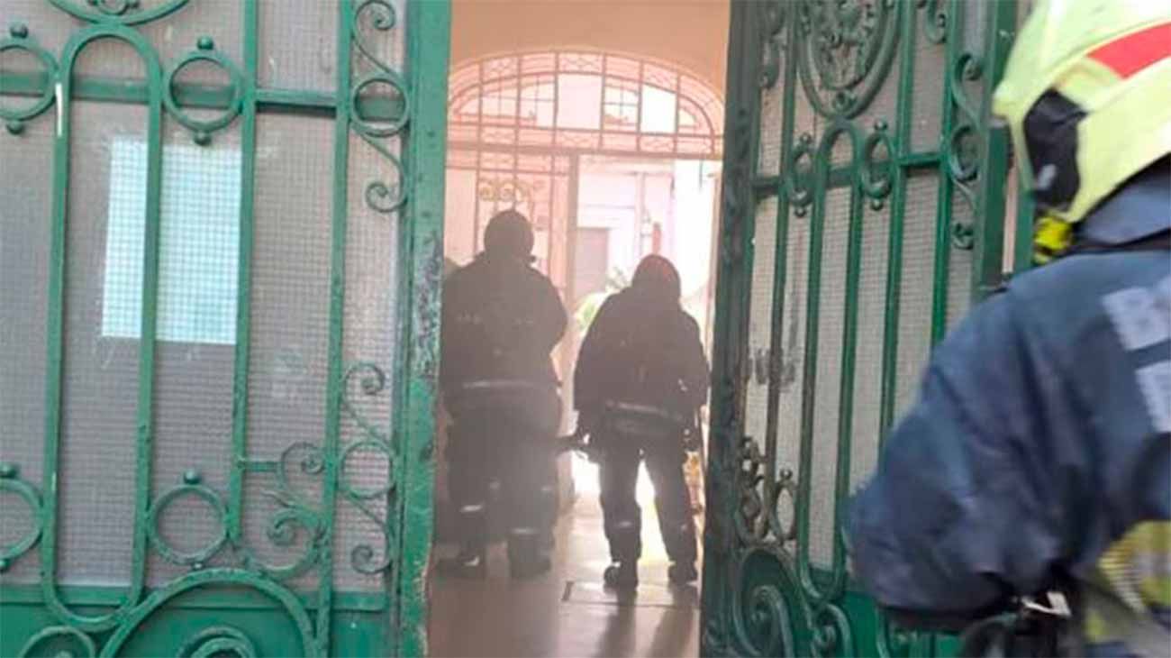 Se incendió un hotel en Caballito: un muerto y cinco heridos