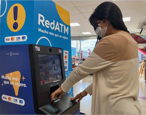 Llega al país la primera red de cajeros independiente