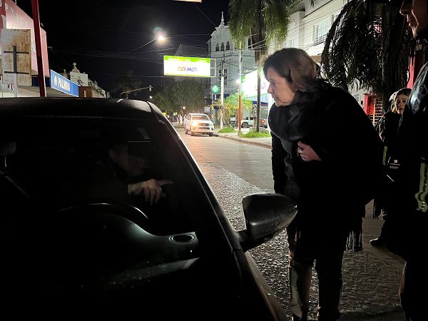 Se encerró en su auto y se negó al test de alcoholemia: la multa superó el millón de pesos