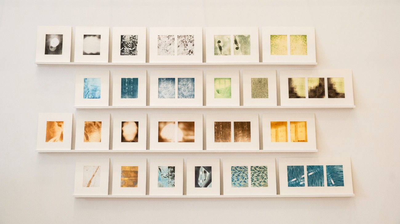 La abstracción como eje de dos exhibiciones fotográficas inéditas en Fundación Larivière