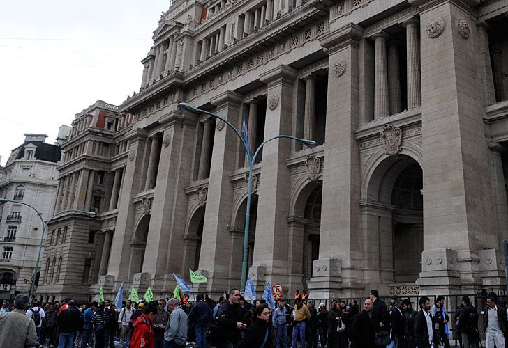 Presentaron el primer amparo contra la reforma judicial