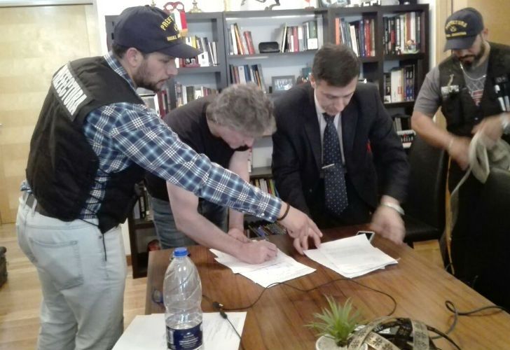 Video | En jogging y descalzo, Boudou quedó detenido