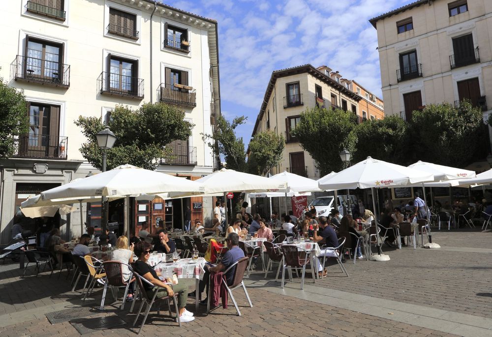 España busca voluntarios para semana laboral de cuatro días