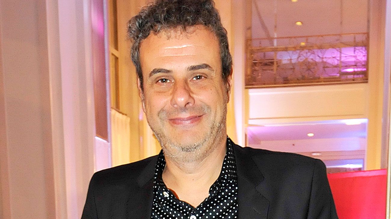 Accidentado regreso a la TV de Ari Paluch en un reportaje