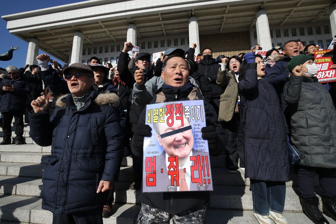 Buscan destituir a presidente de Corea del Sur tras declarar, y levantar, la ley marcial