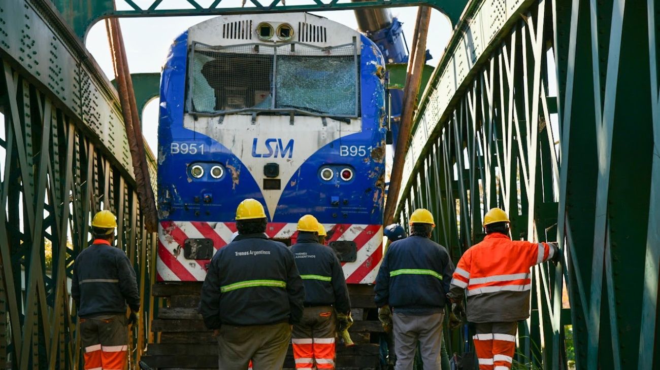El Gobierno decretará la emergencia ferroviaria tras el accidente de trenes de Palermo