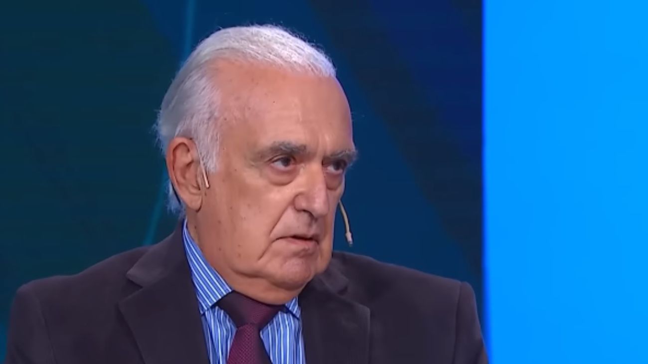 Carlos Ruckauf: "La gente que quería a Chávez no entiende cómo dejó a esta basura a cargo"