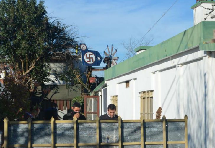 Córdoba: encuentran objetos nazi en un allanamiento
